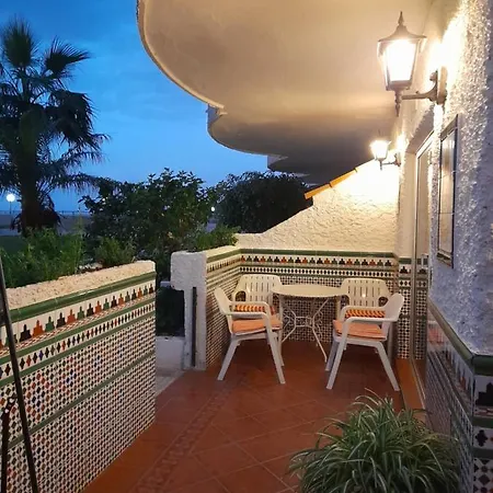 公寓 Monis Rooms,apartment Holidays Green Tenerife Playa San Marcos