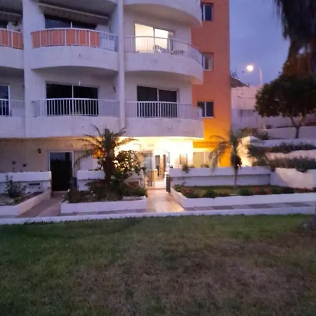 Monis Rooms,apartment Holidays Green Tenerife Playa San Marcos イコー・デ・ロス・ビノス