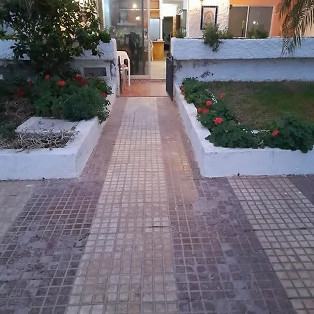 Monis Rooms,apartment Holidays Green Tenerife Playa San Marcos イコー・デ・ロス・ビノス